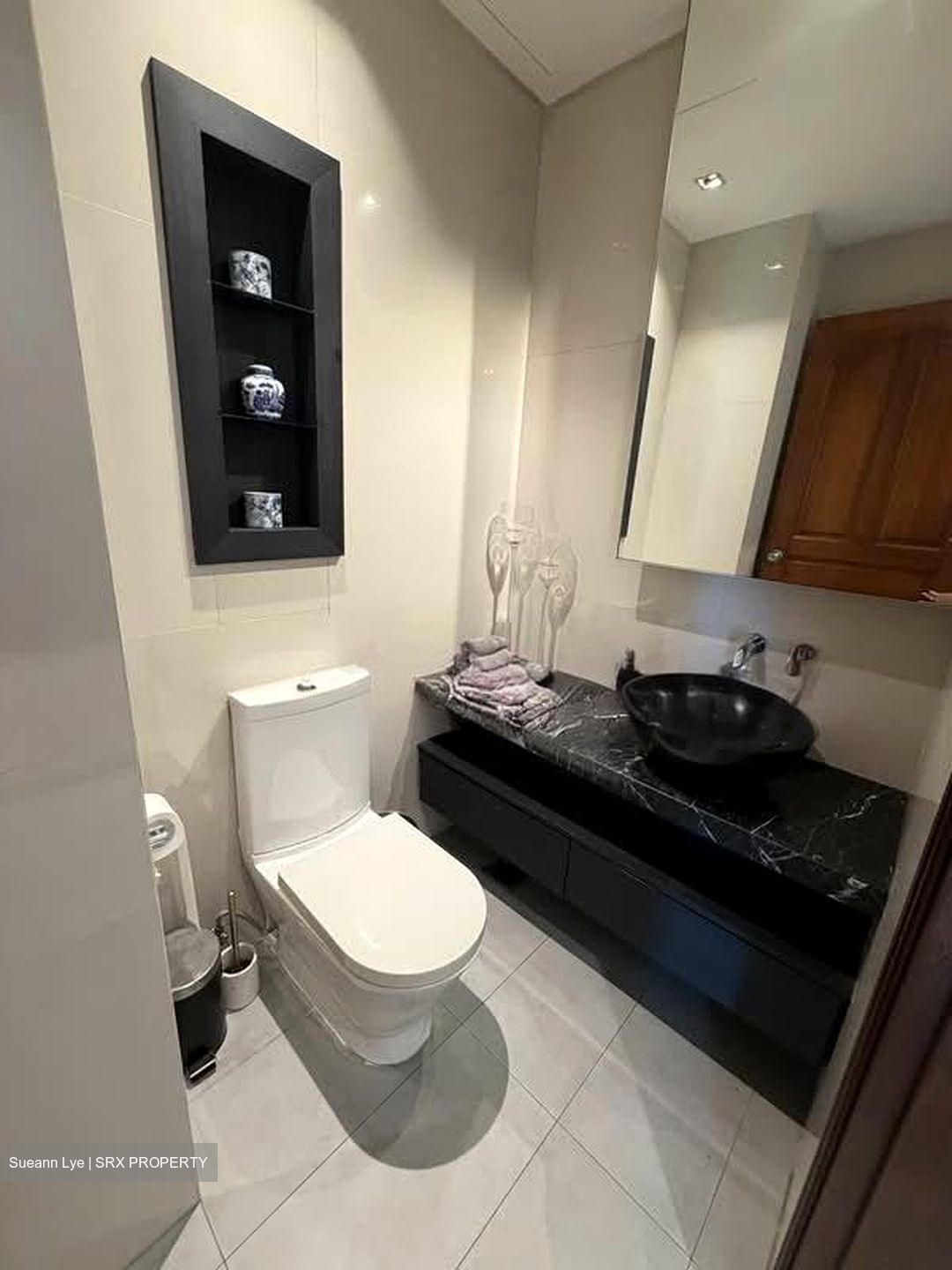 Leonie Gardens (D9), Condominium #569648661